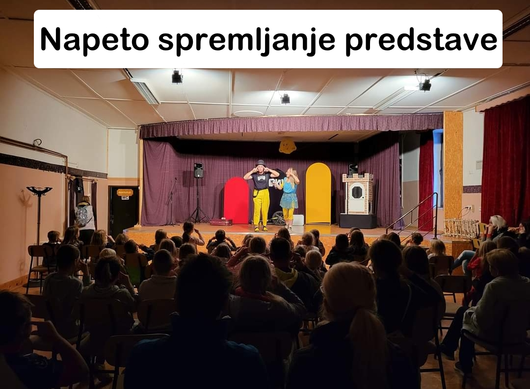 Napeto spremljanje predstave